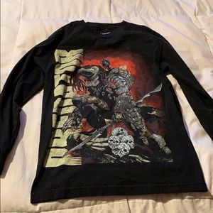 Long sleeve, black “PREDATOR” t-shirt